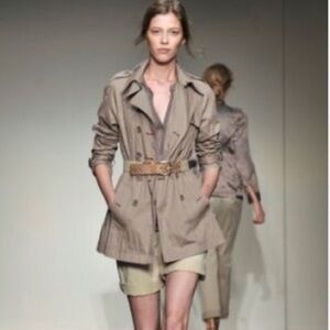 Banana Republic Heritage Beige Trench Coat Size L Cotton Jacket Vintage Y2K 2010